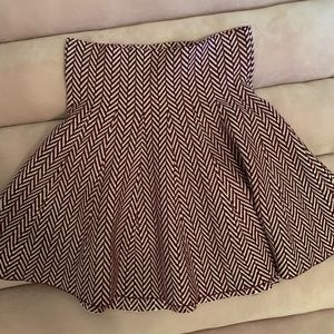 High Waisted Chevron Skater Skirt NWT